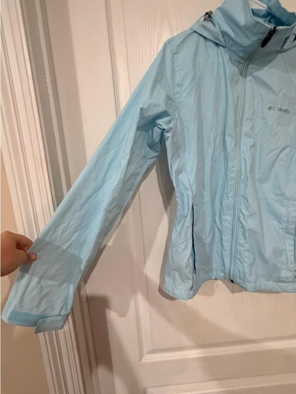 Columbia Light Blue Hooded Packable Windbreaker Jacket - Picture 5 of 12